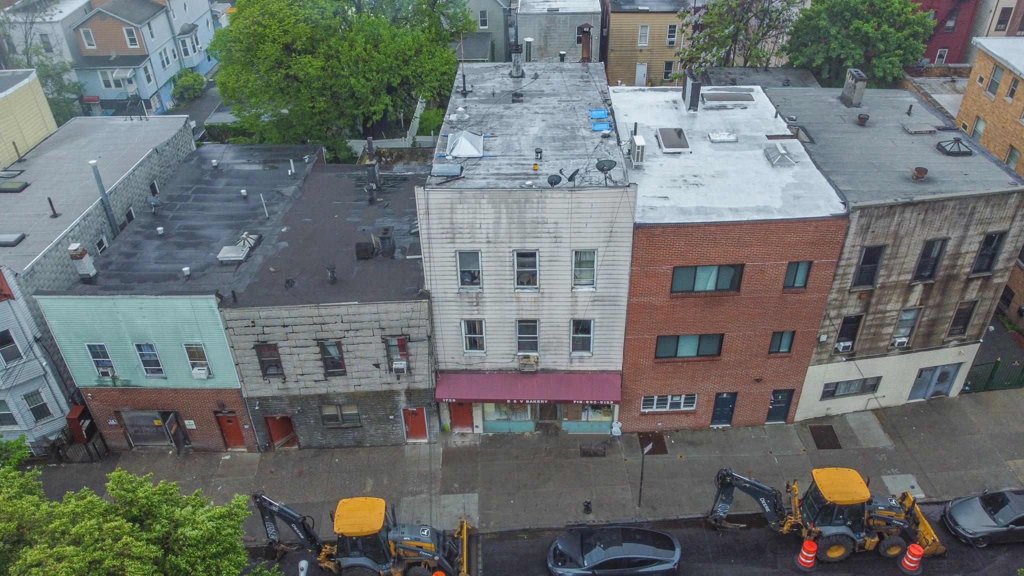 1729 Unionport Road, Bronx, New York image 29