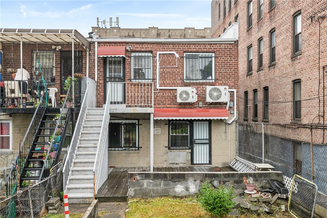 New York, New York 10466, United States, 3 Bedrooms Bedrooms, ,2 BathroomsBathrooms,Residential,Active,85881