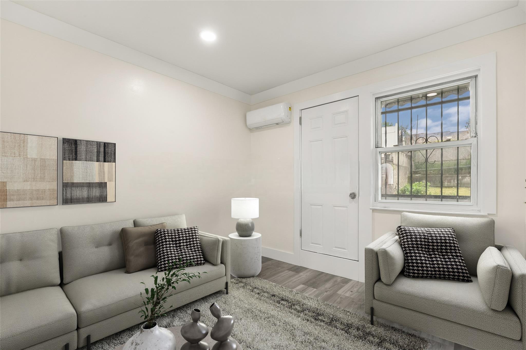 New York, New York 10466, United States, 3 Bedrooms Bedrooms, ,2 BathroomsBathrooms,Residential,Active,85881