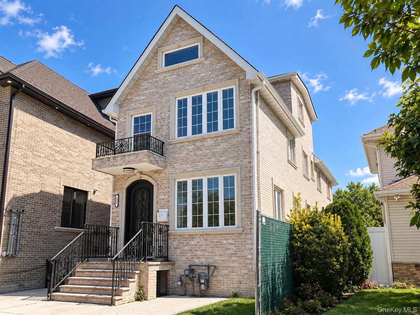 7-17 college Place