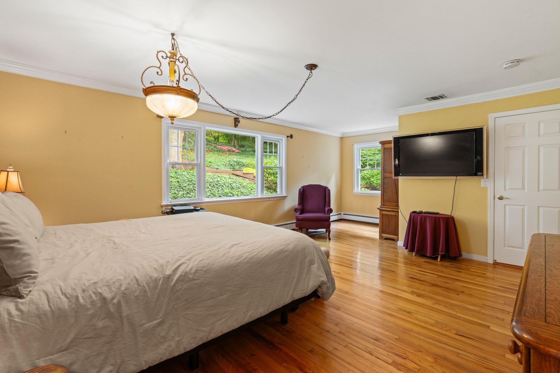 128 Cove Road, Huntington, New York image 19