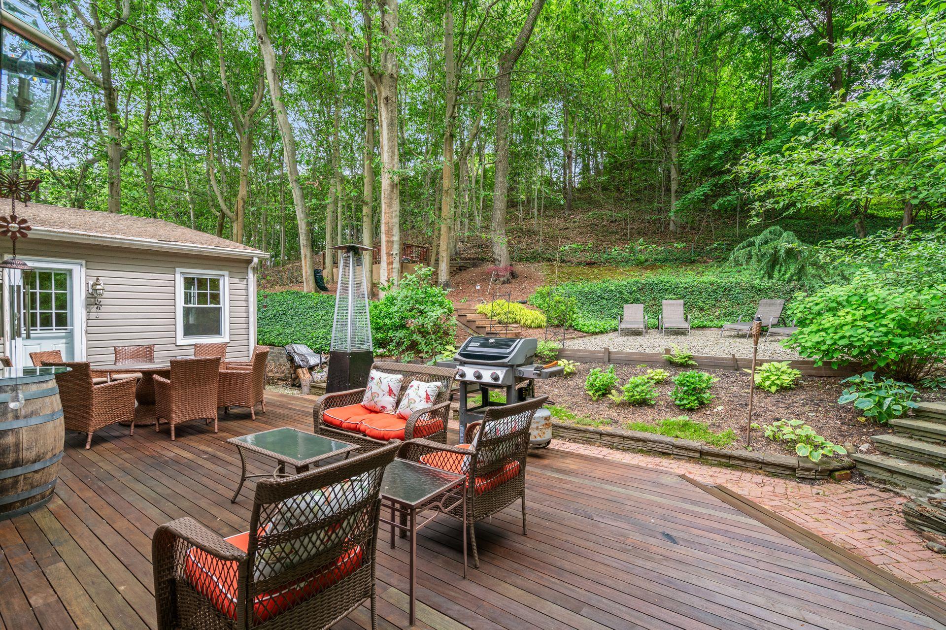 128 Cove Road, Huntington, New York image 28