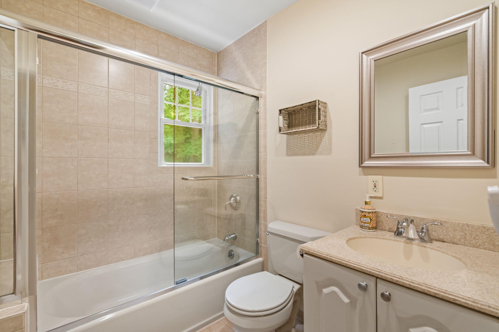 128 Cove Road, Huntington, New York image 26