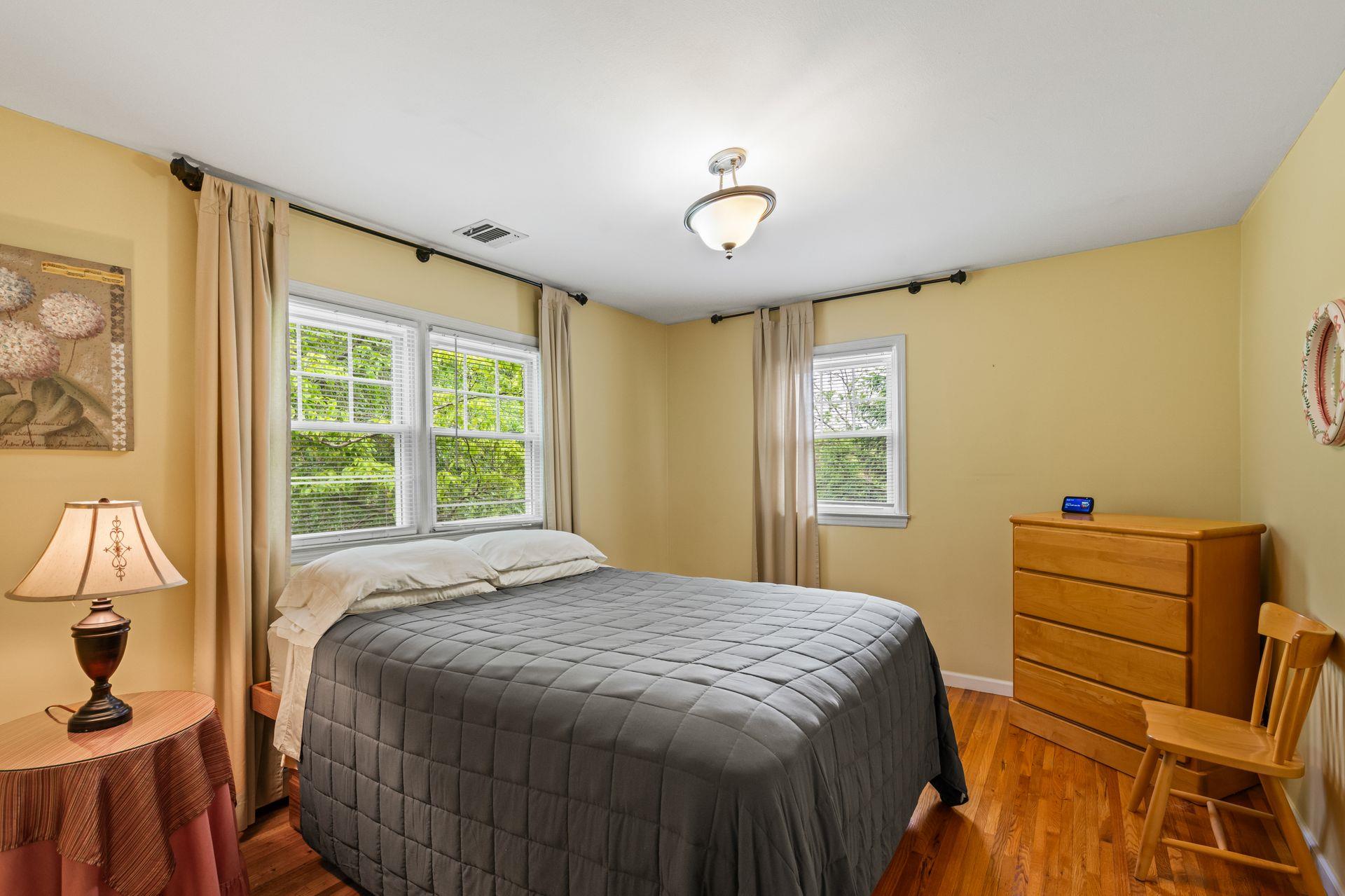128 Cove Road, Huntington, New York image 25