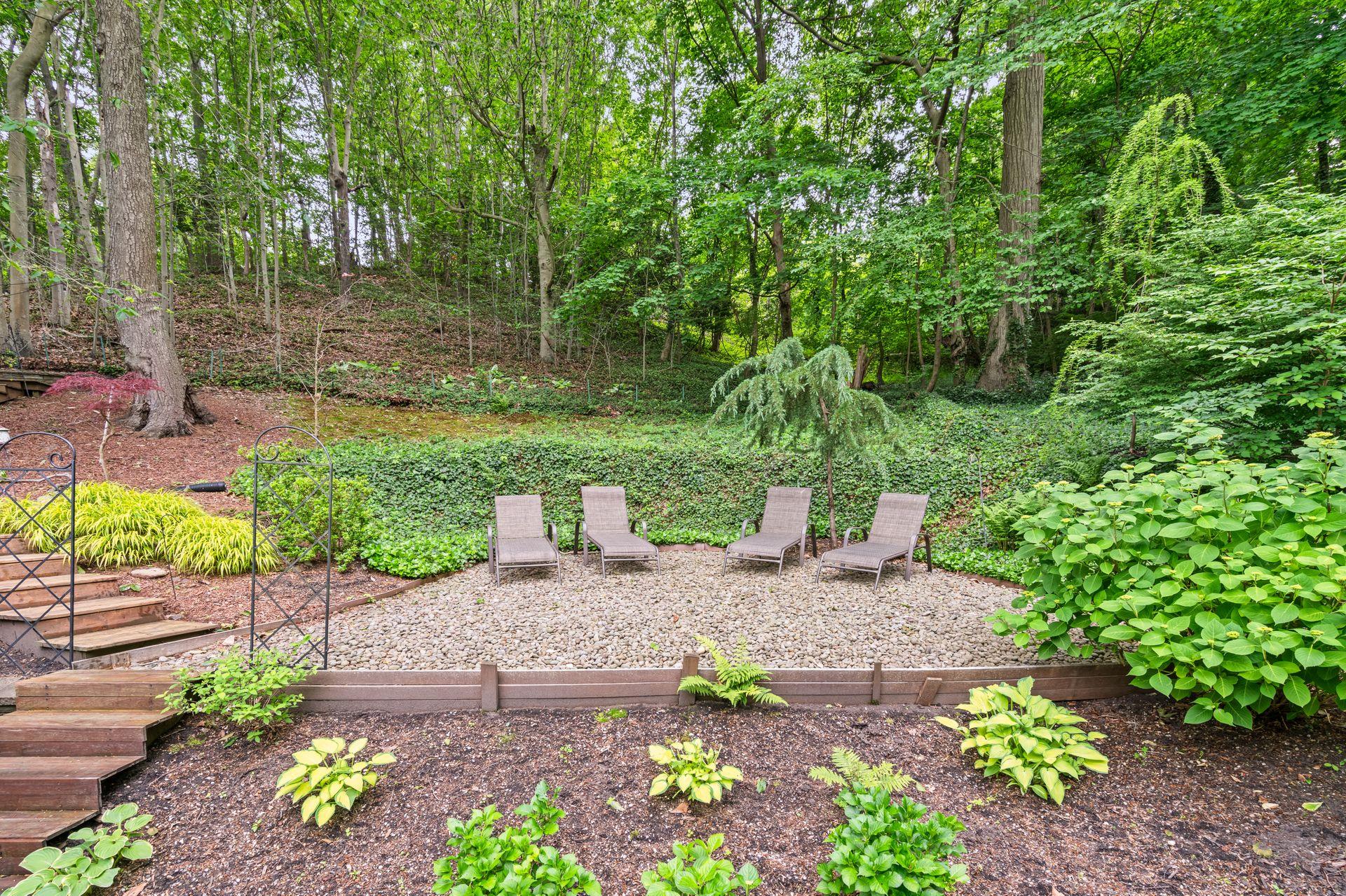 128 Cove Road, Huntington, New York image 32