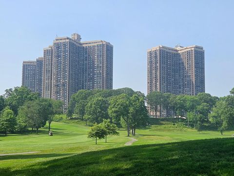 Photo of 27110 Grand Central Parkway #28K, Floral Park, NY 11005 (MLS # 867088)