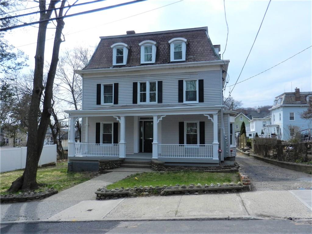 N James Street 2, Peekskill, New York - 2 Bedrooms  
1 Bathrooms  
4 Rooms - 