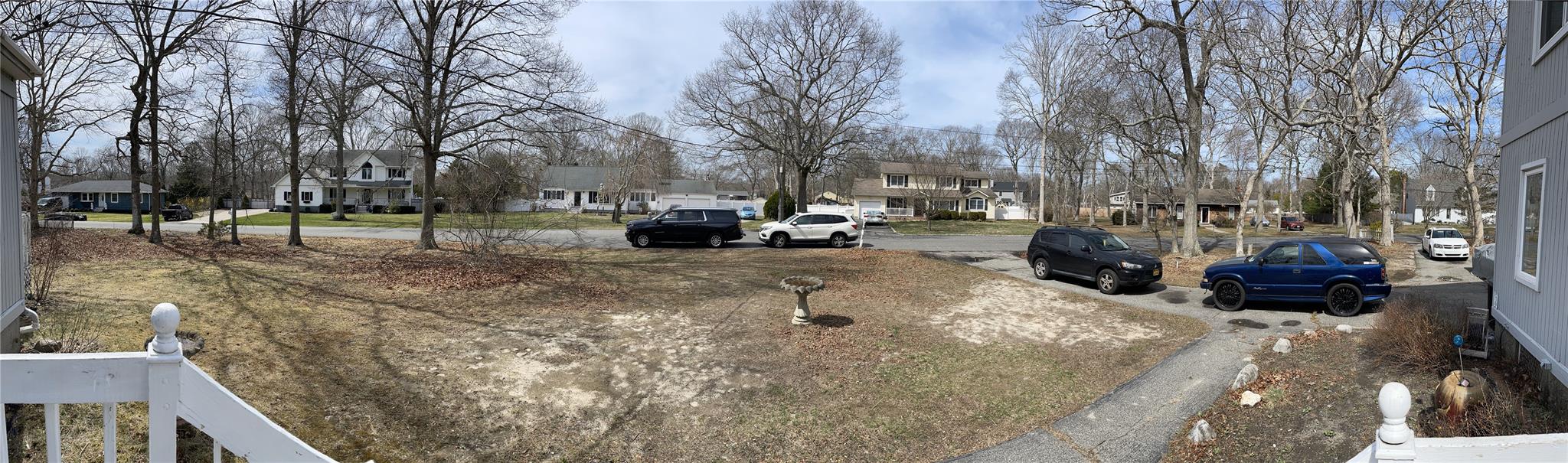 8 Park Cir Cir, Shirley, New York image 3