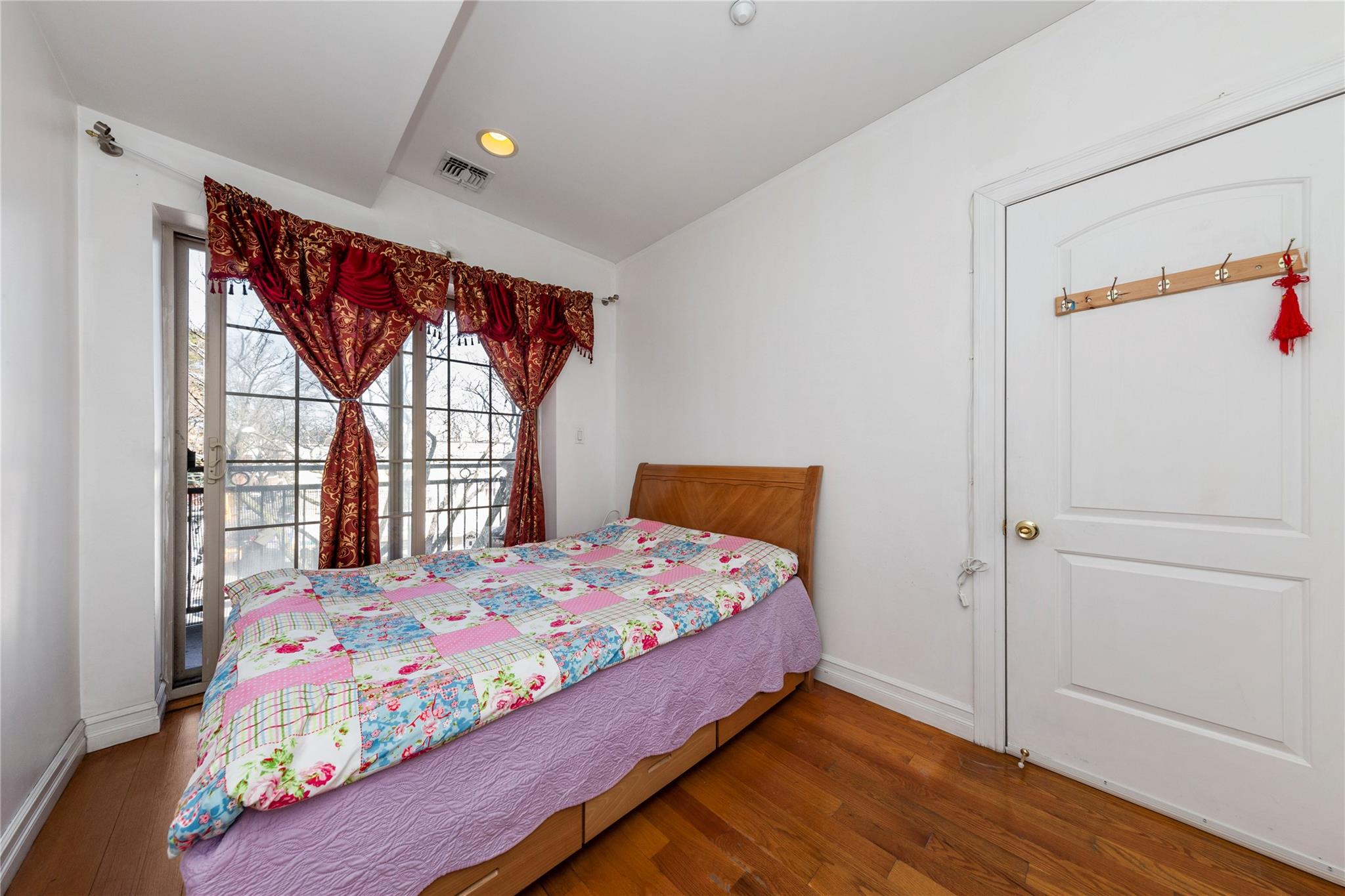 107-16 37th Avenue #3B, Corona, New York image 10
