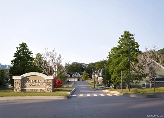 741 ROUTE 9W # 4, VALLEY COTTAGE, NY 10989 - Image 4414cd08f188683231acc49ad2ccbc4e/3918694437