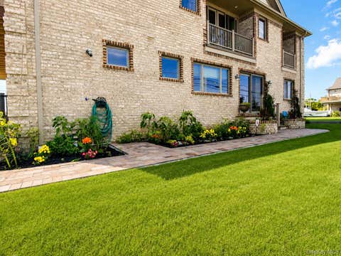 Apartment For Rent - 345 Old Cove Boulevard<br/> Southold, NY 11971