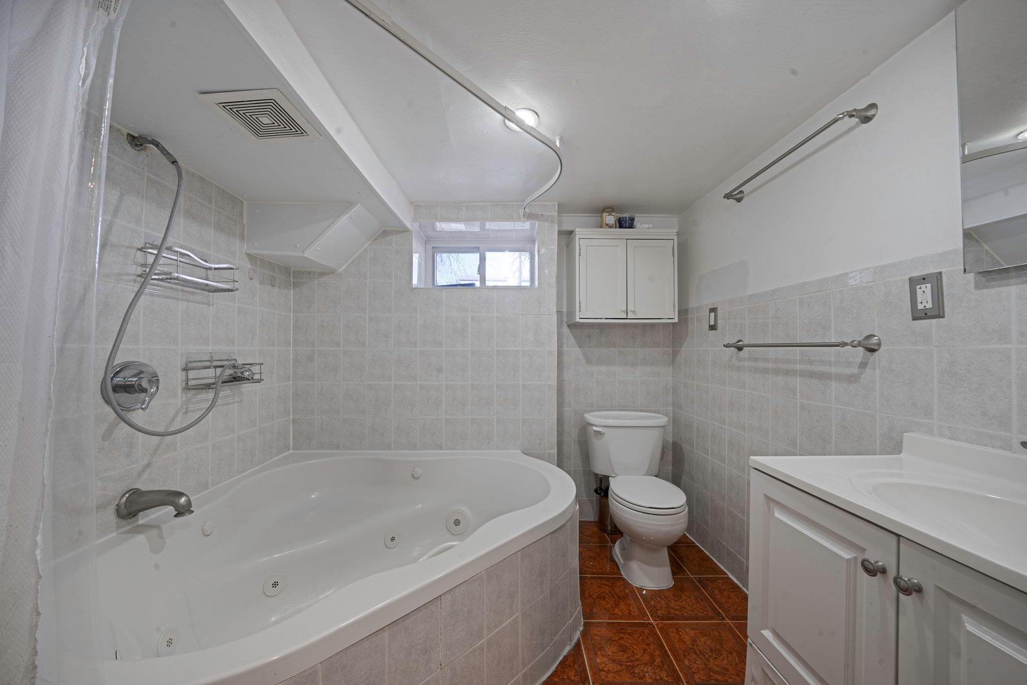 1735 Broadway, New Hyde Park, New York image 5
