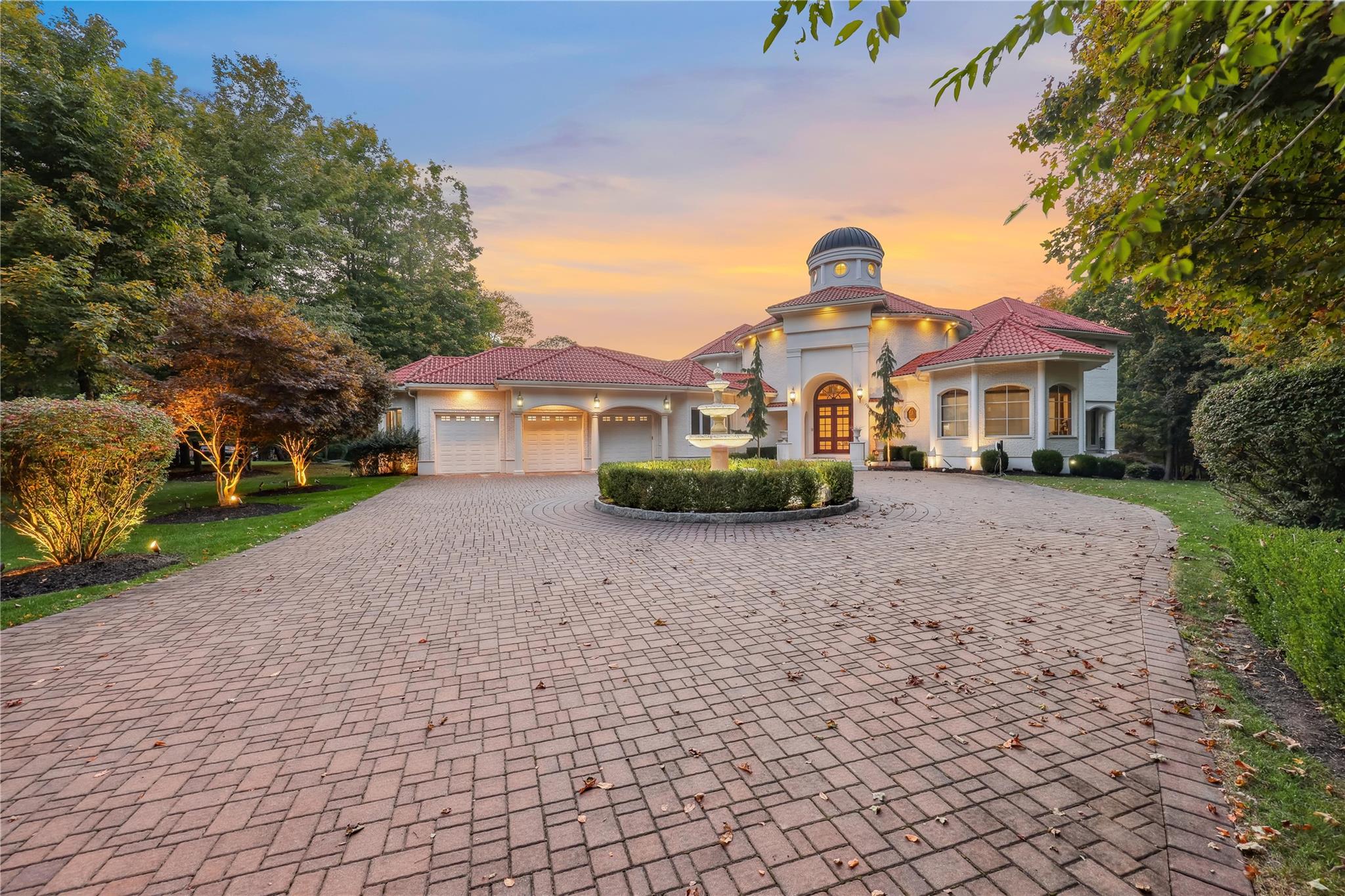 658 Haverstraw Road, Suffern, New York image 1