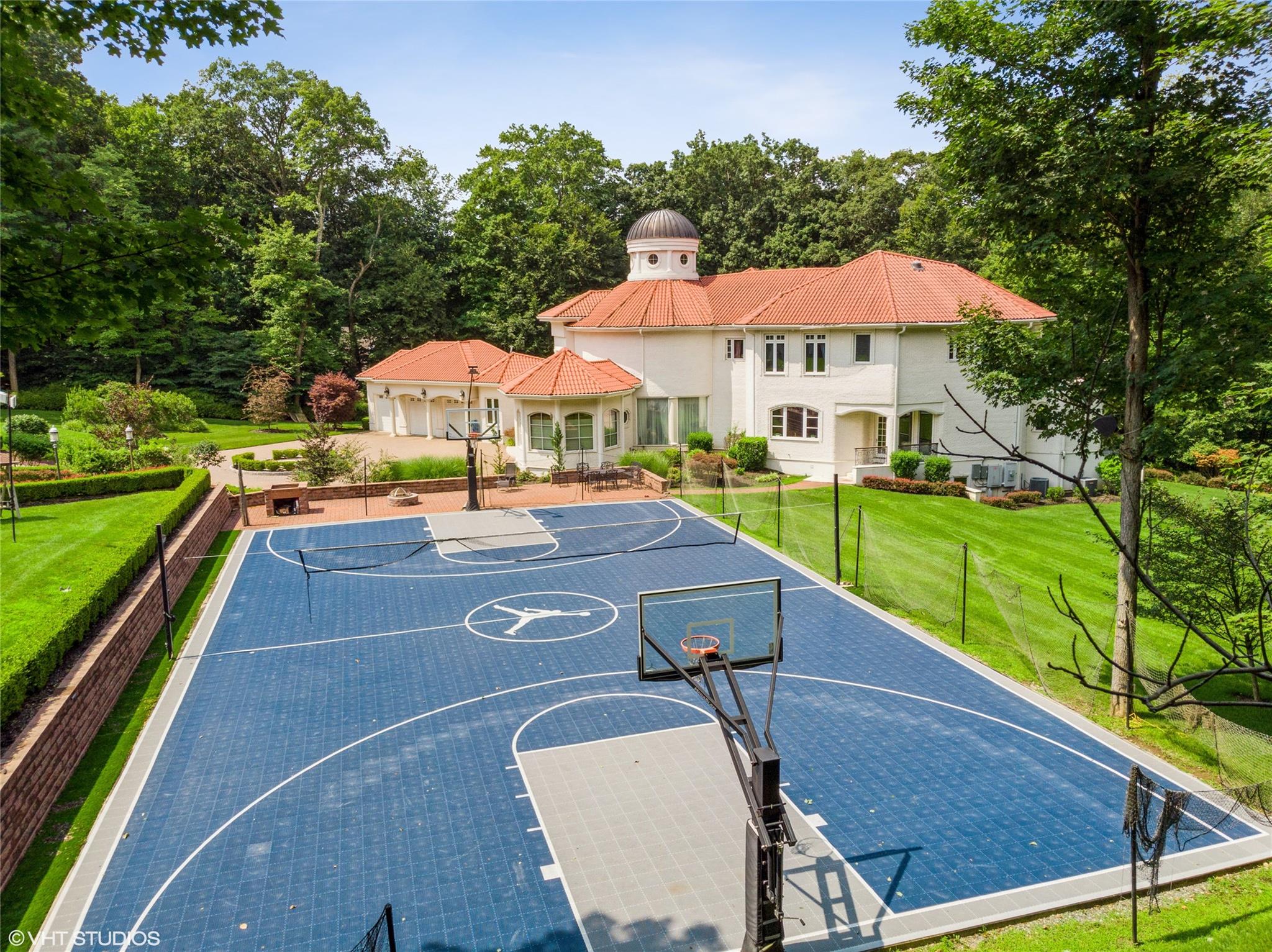 658 Haverstraw Road, Suffern, New York image 38