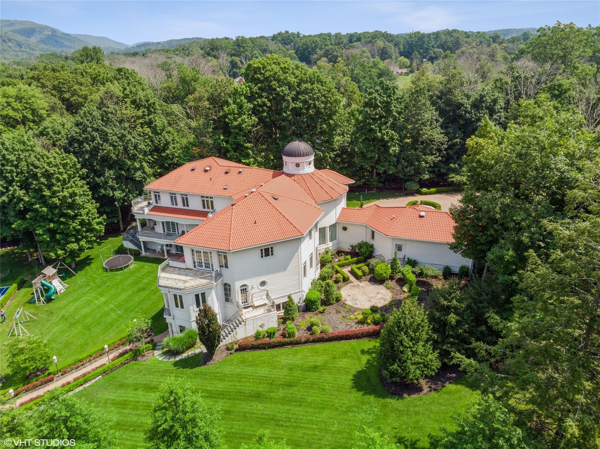 658 Haverstraw Road, Suffern, New York image 37