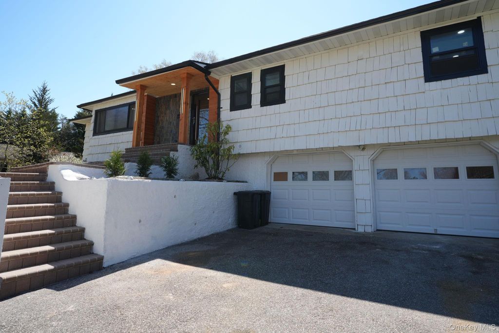 Photo of 36 Storyland Lane, East Setauket, NY 11733 (MLS # 986598)