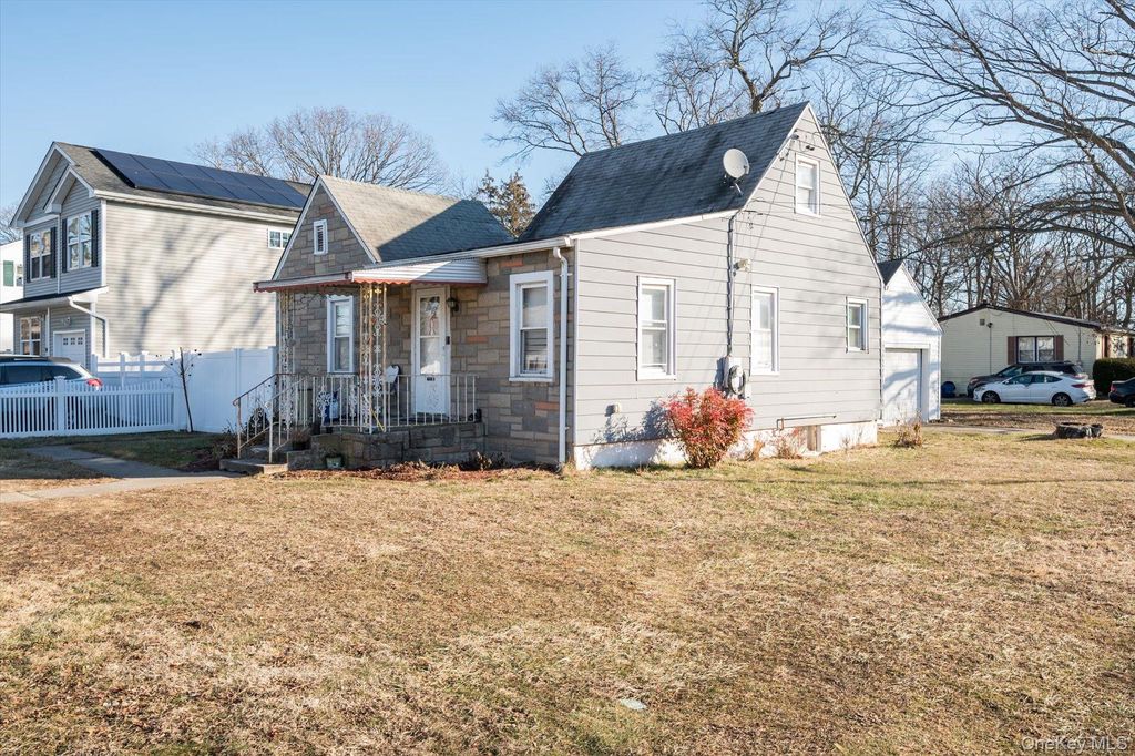 Photo of 283 Washington Avenue, Amityville, NY 11701 (MLS # 951417)