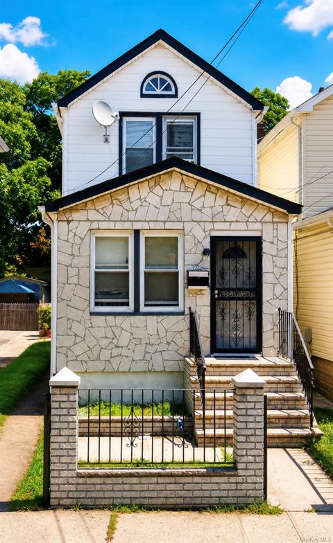 Homes For Sale - 11129 147th Street<br/> Queens County, Jamaica, NY 11435