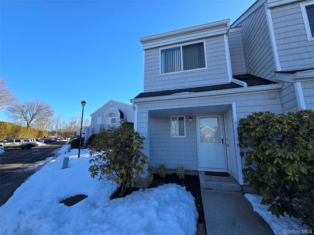 Photo of 220 Montauk Highway, Speonk, NY 11972 (MLS # 965920)