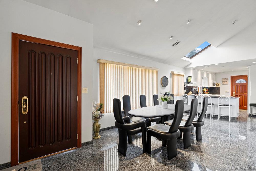 33 Shelter Hill Road