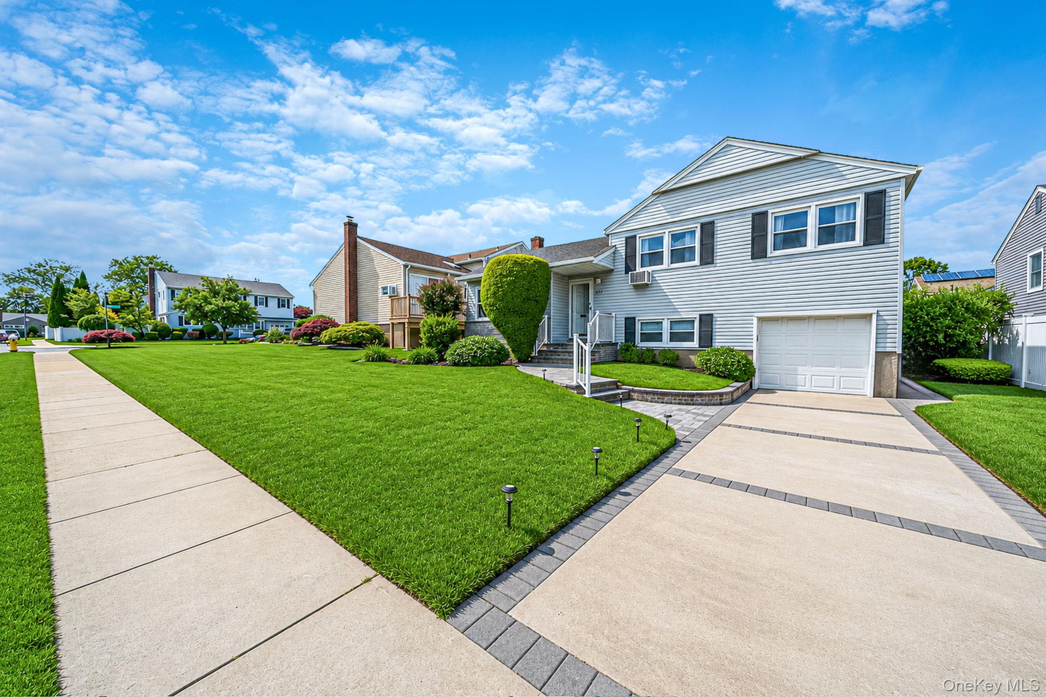 2637 Marin Lane