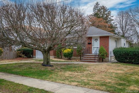 41 Meade Avenue Bethpage NY 11714