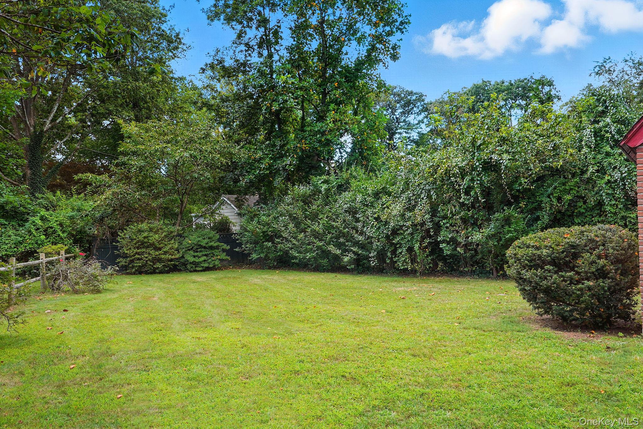 White Plains, New York 10605, United States, 4 Bedrooms Bedrooms, ,4 BathroomsBathrooms,Residential,Active,204155