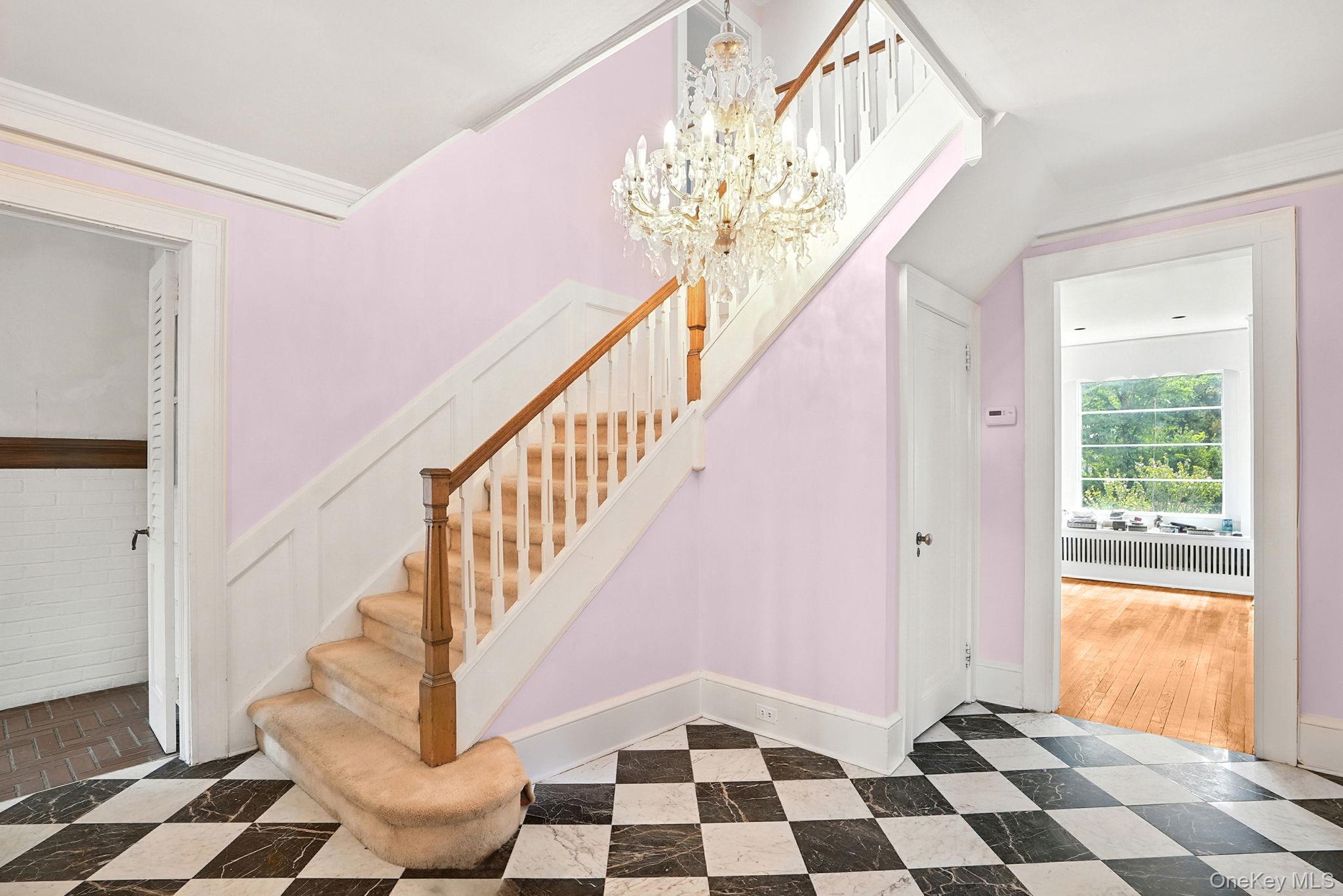White Plains, New York 10605, United States, 4 Bedrooms Bedrooms, ,4 BathroomsBathrooms,Residential,Active,204155