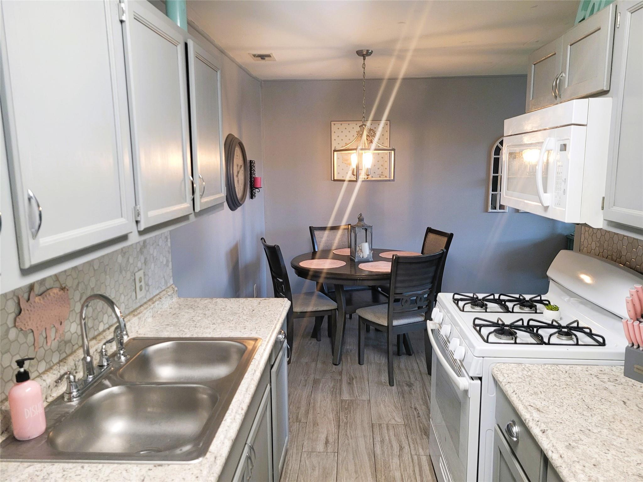 276 Temple Hill Road #1518, New Windsor, New York image 7