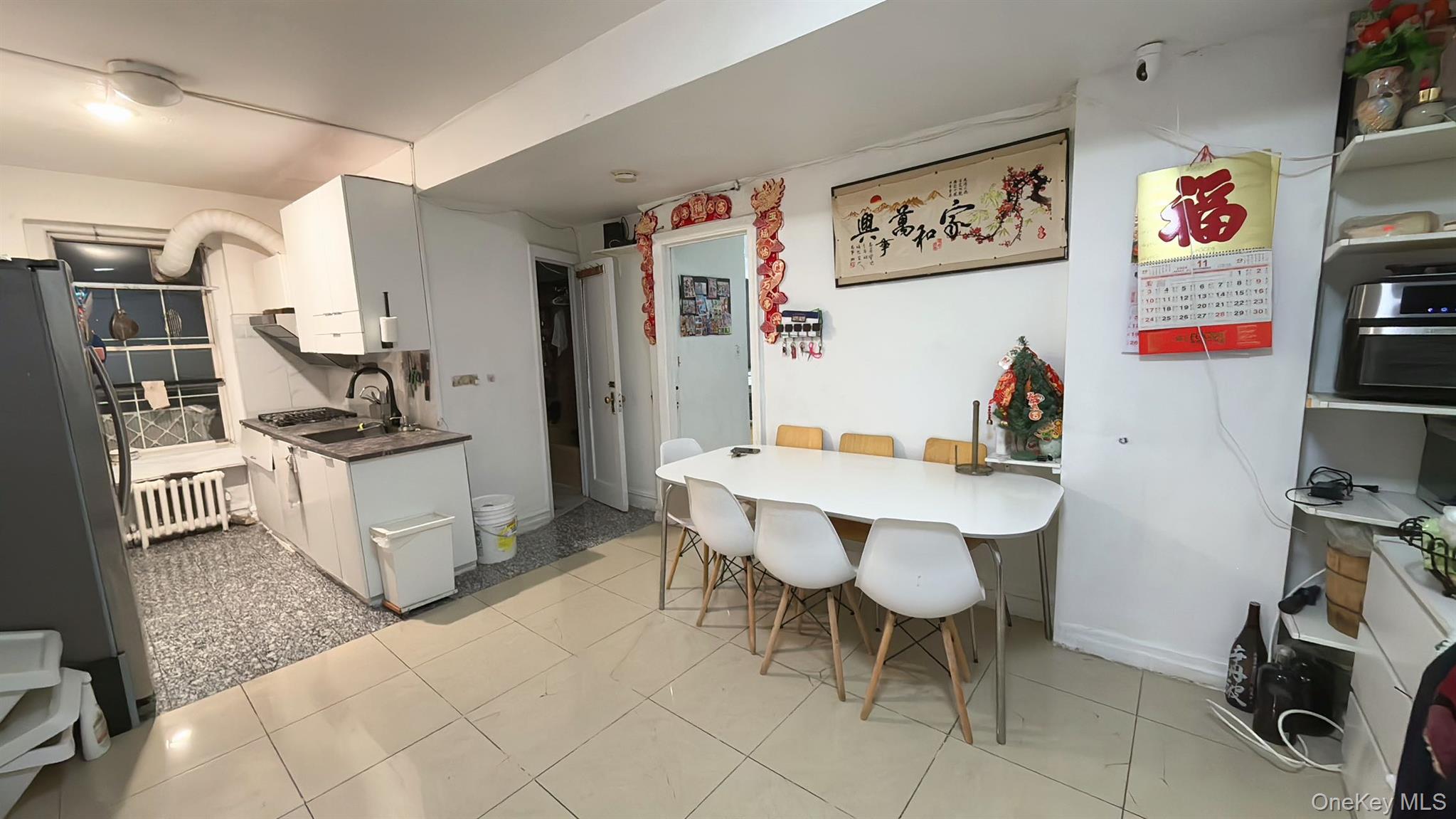 8811 Elmhurst Avenue B12