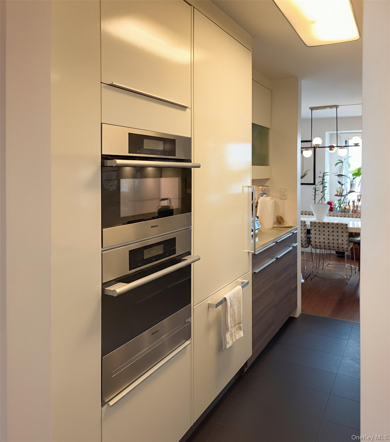 138-10 Franklin Avenue 16PH