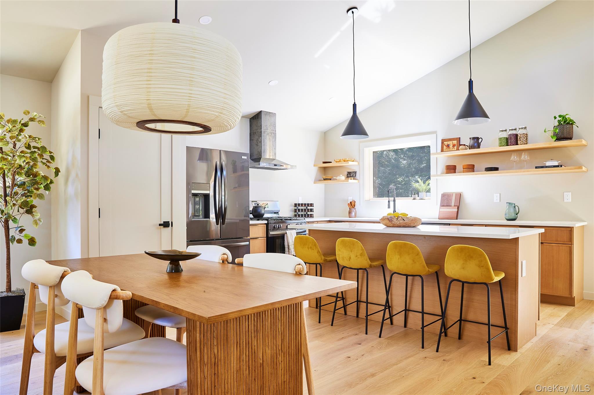 11 Land and Lakes Trail