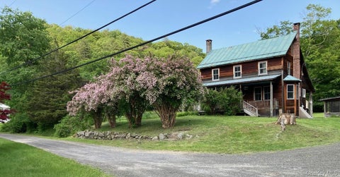Photo for 736 Sundown Road
