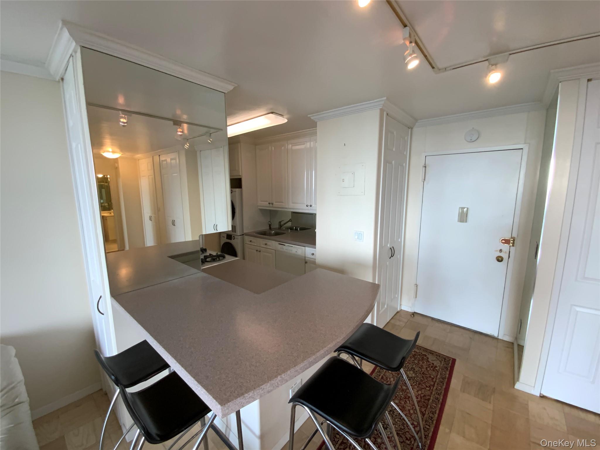 27110 Grand Central Parkway 9T