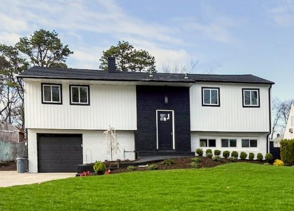 50 Gettysburg Drive, Holbrook, New York image 1