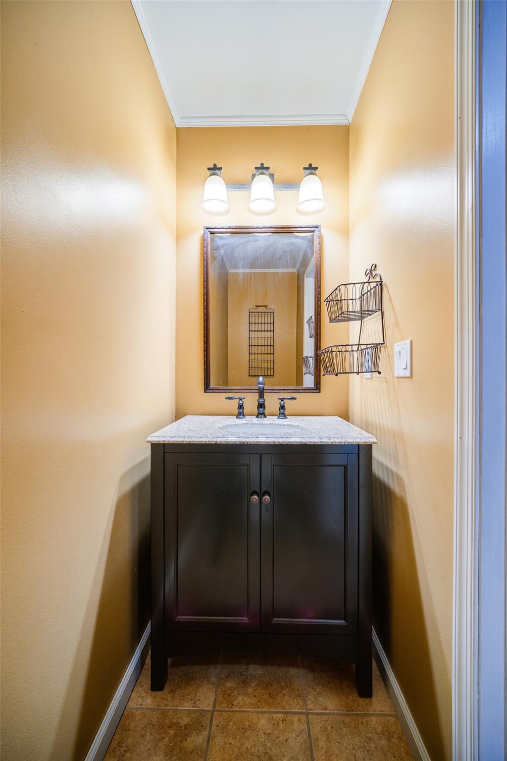 609 Eatontown Road, Port Jervis, New York image 18