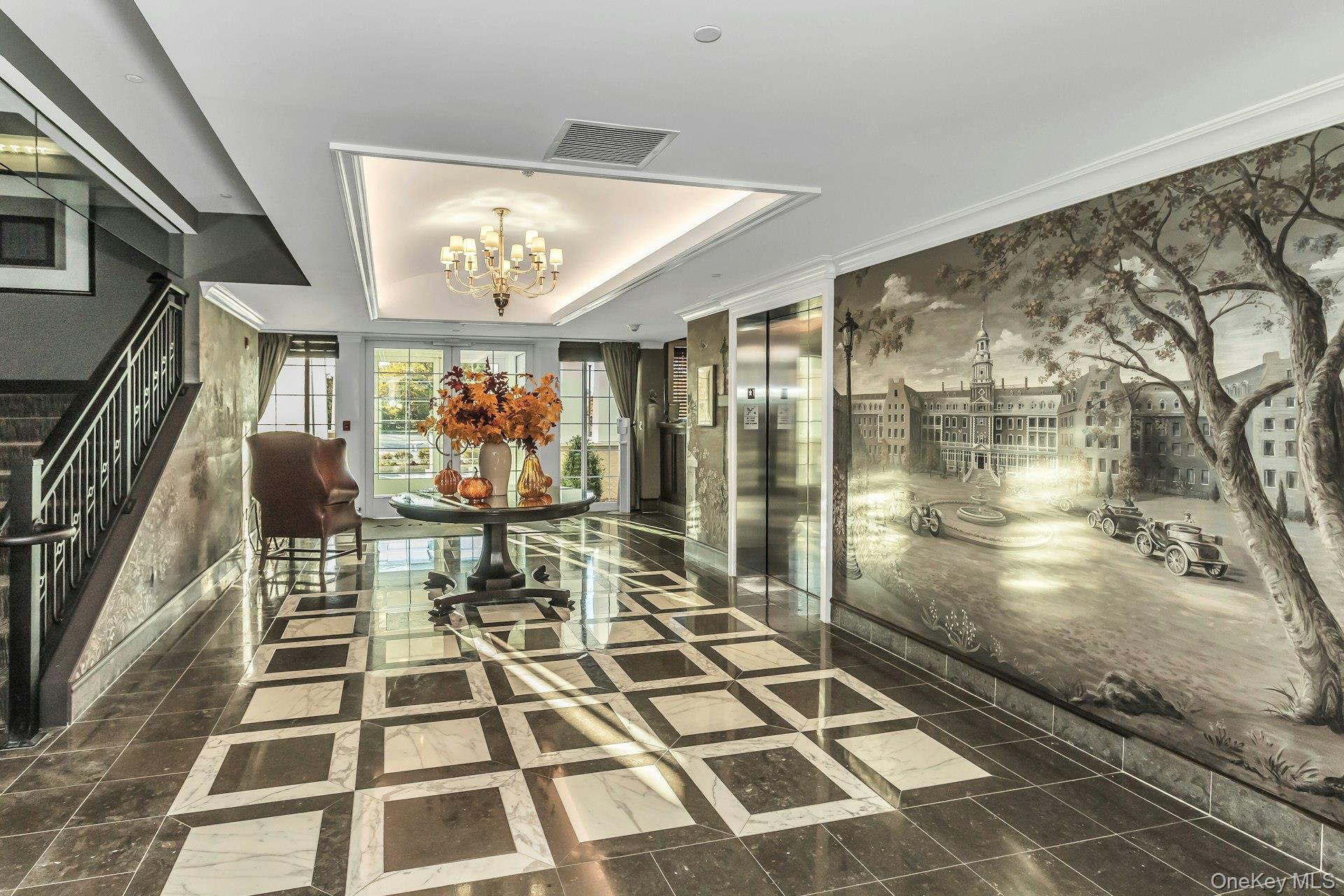 301 Franklin Avenue 311