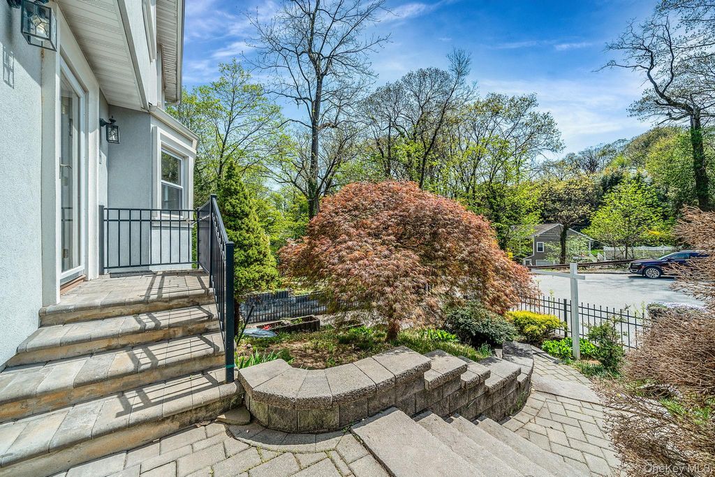 Photo of 210 Mill Dam Court, Centerport, NY 11721 (MLS # 986237)