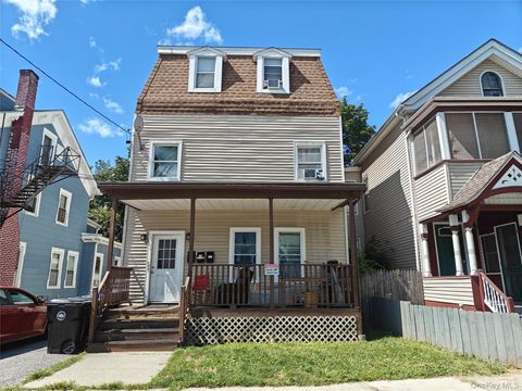24 Jewett Avenue Poughkeepsie NY 12601