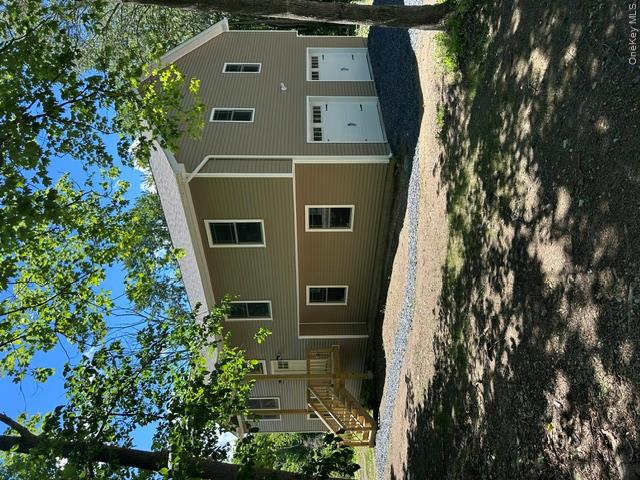 105 Bushville Road