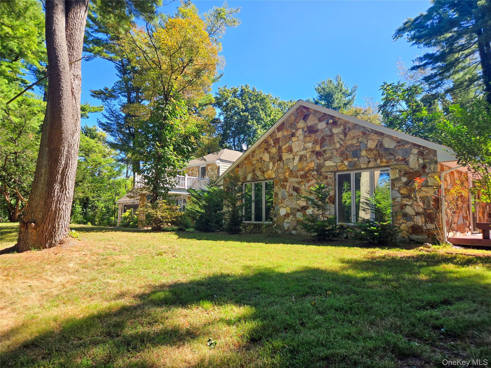 32 Valley Road
