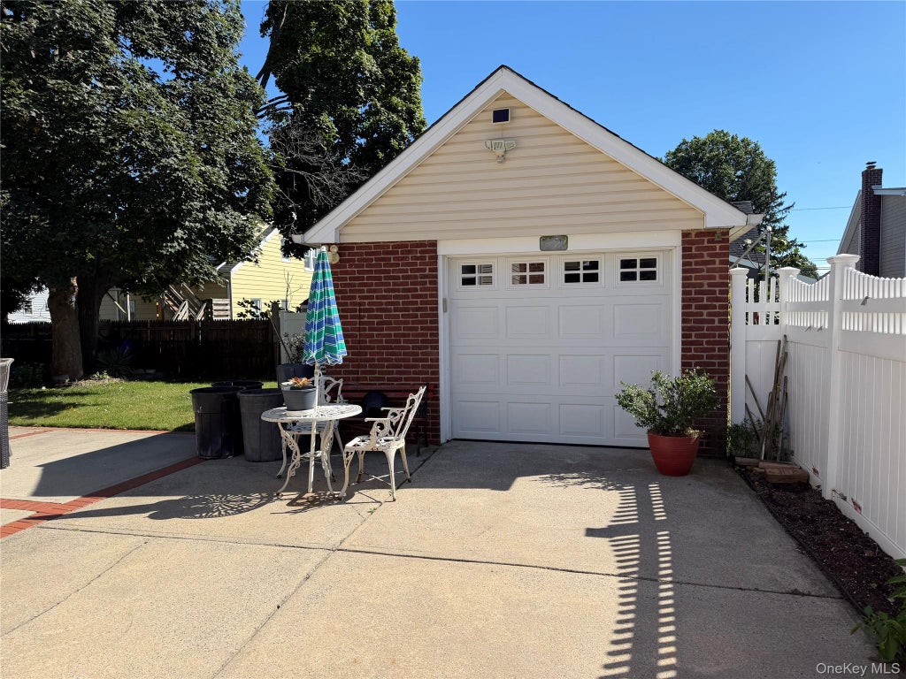 Photo of 159 Raff Avenue, Mineola, NY 11501 (MLS # 1052920)