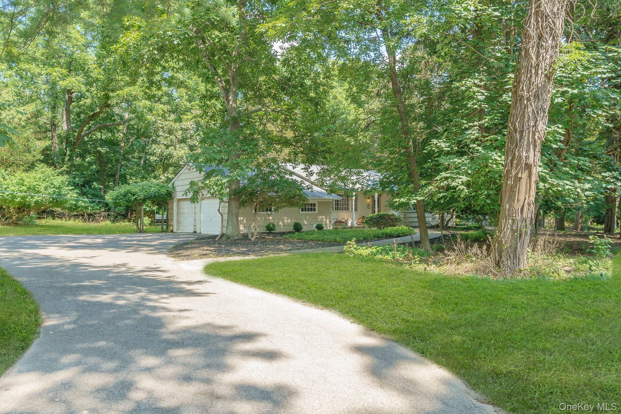 16 Landing Meadow Road - Photo 2
