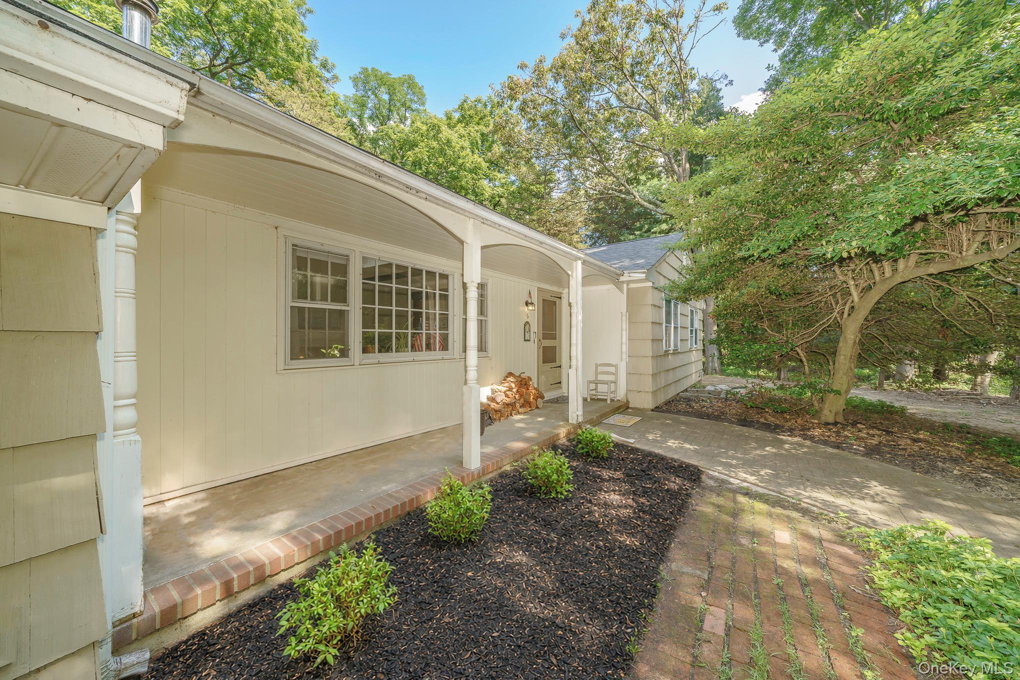 16 Landing Meadow Road - Photo 3