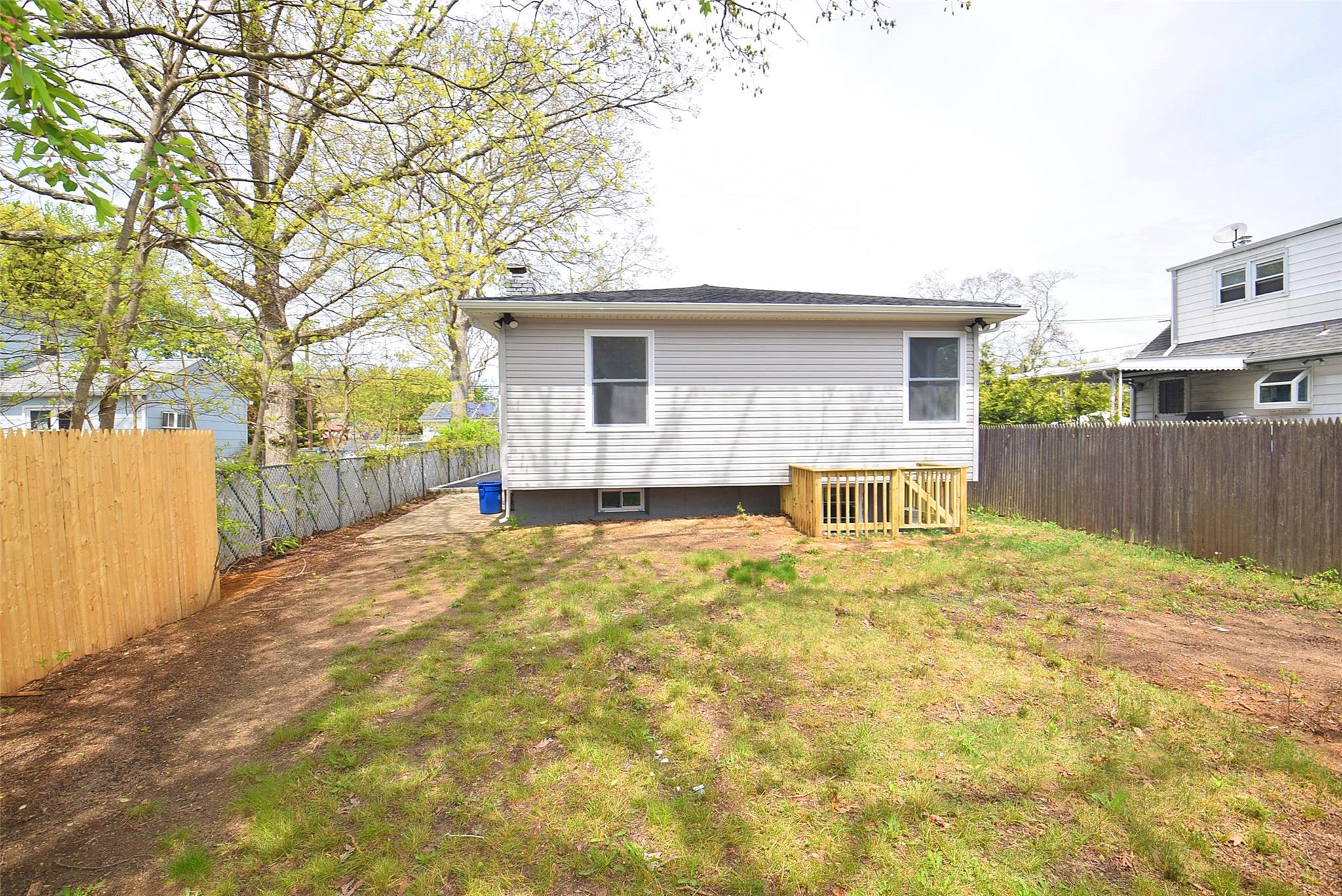 502 Nicolls Road, Deer Park, New York image 25