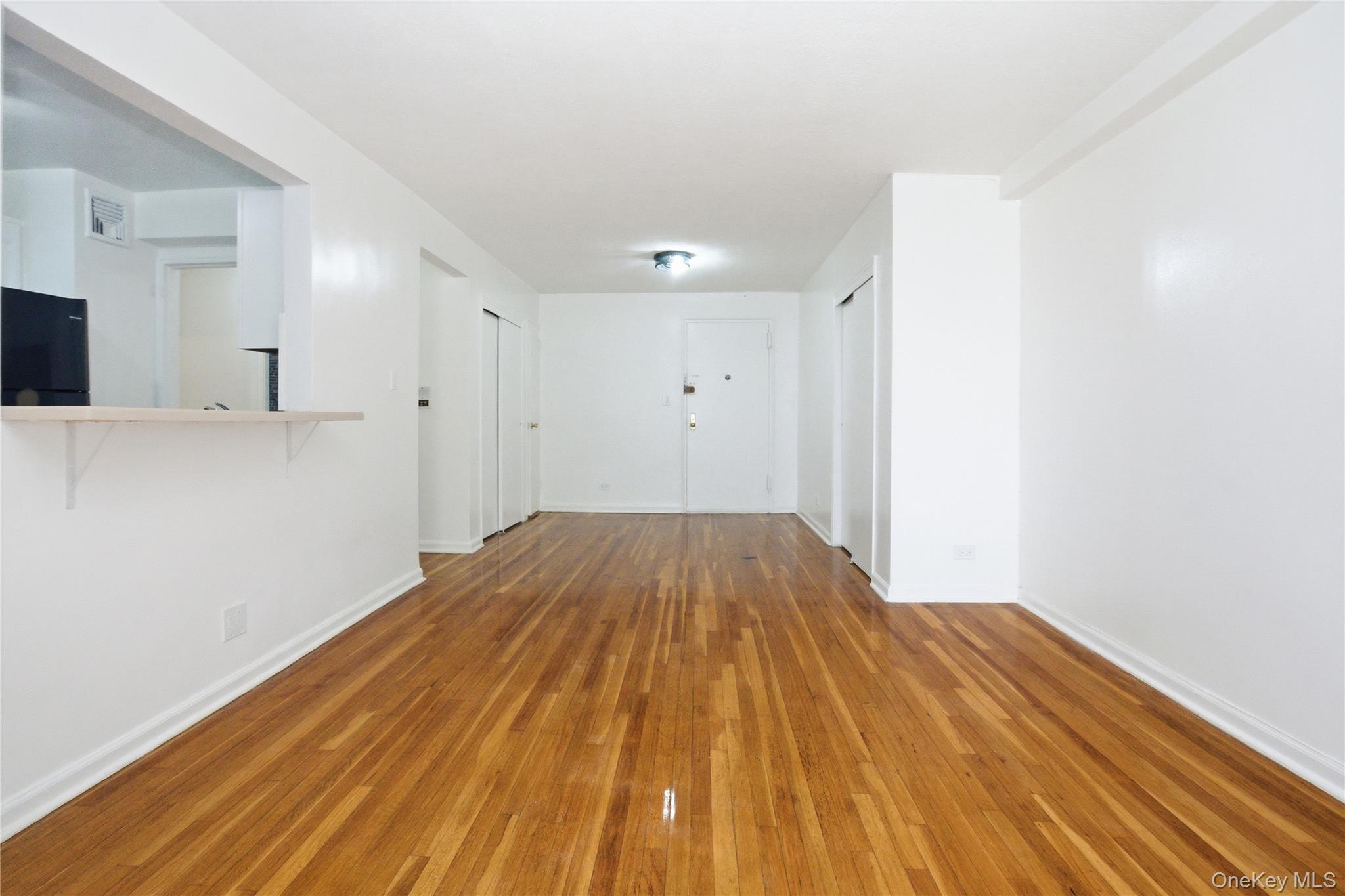 2385 Barker Avenue 6S