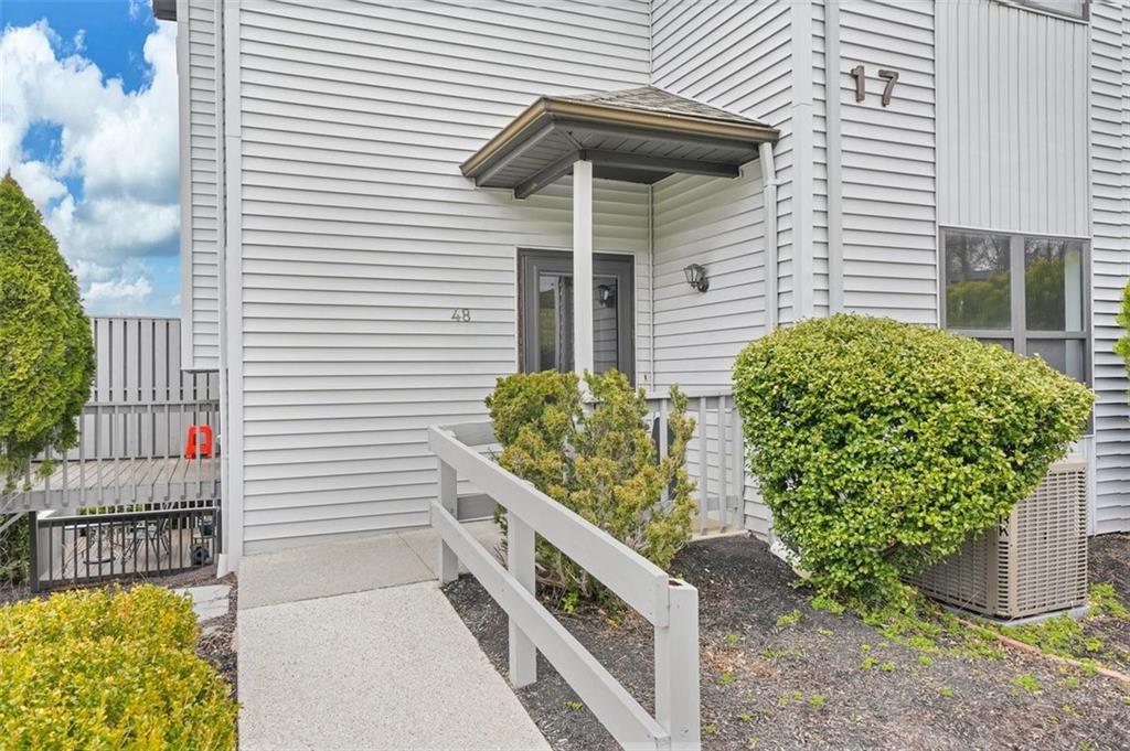 Rental Property at Natalie Court, Monroe, New York - Bedrooms: 2 
Bathrooms: 3 
Rooms: 8  - $2,700 MO.