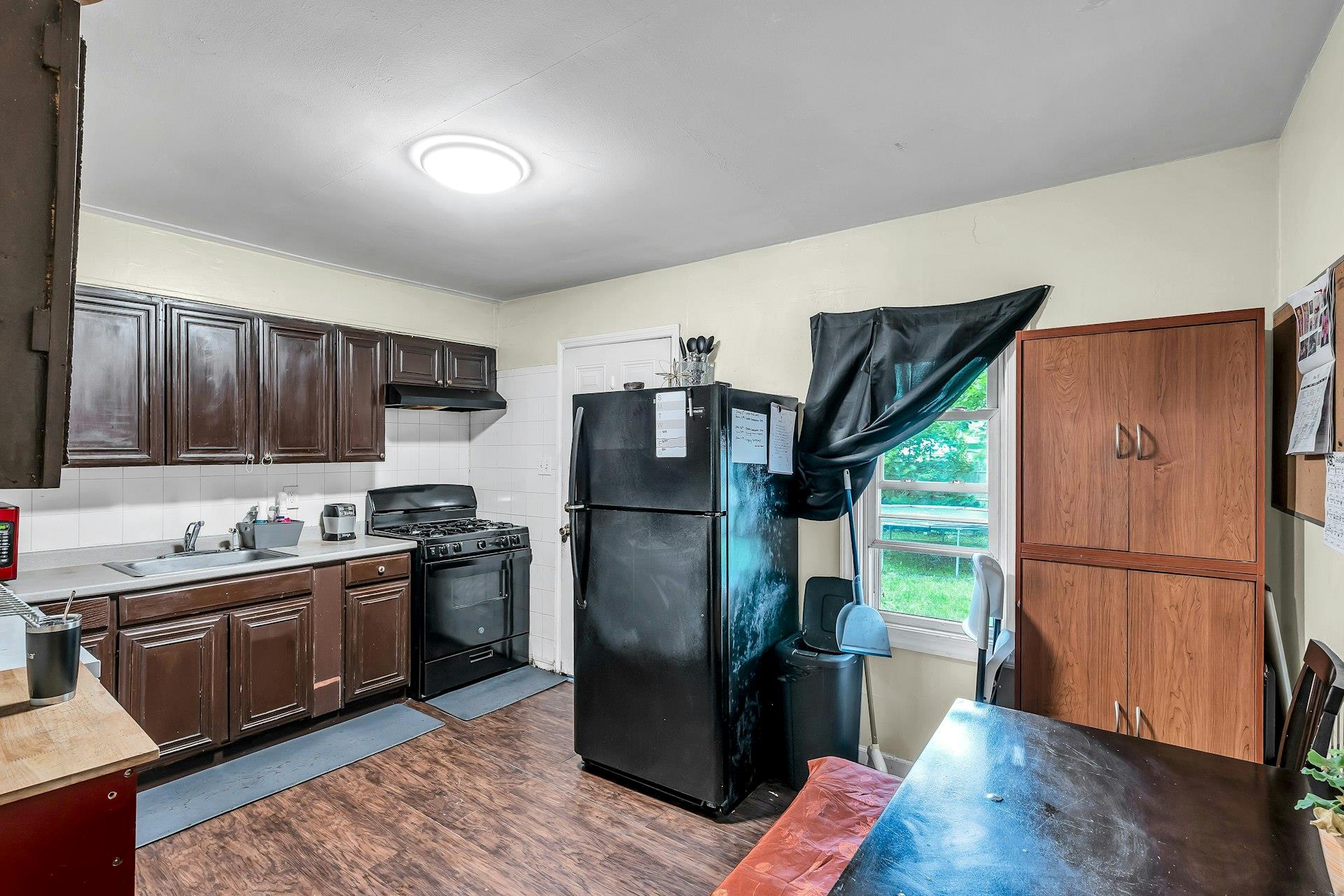 625 Scherger Avenue, East Patchogue, New York image 6
