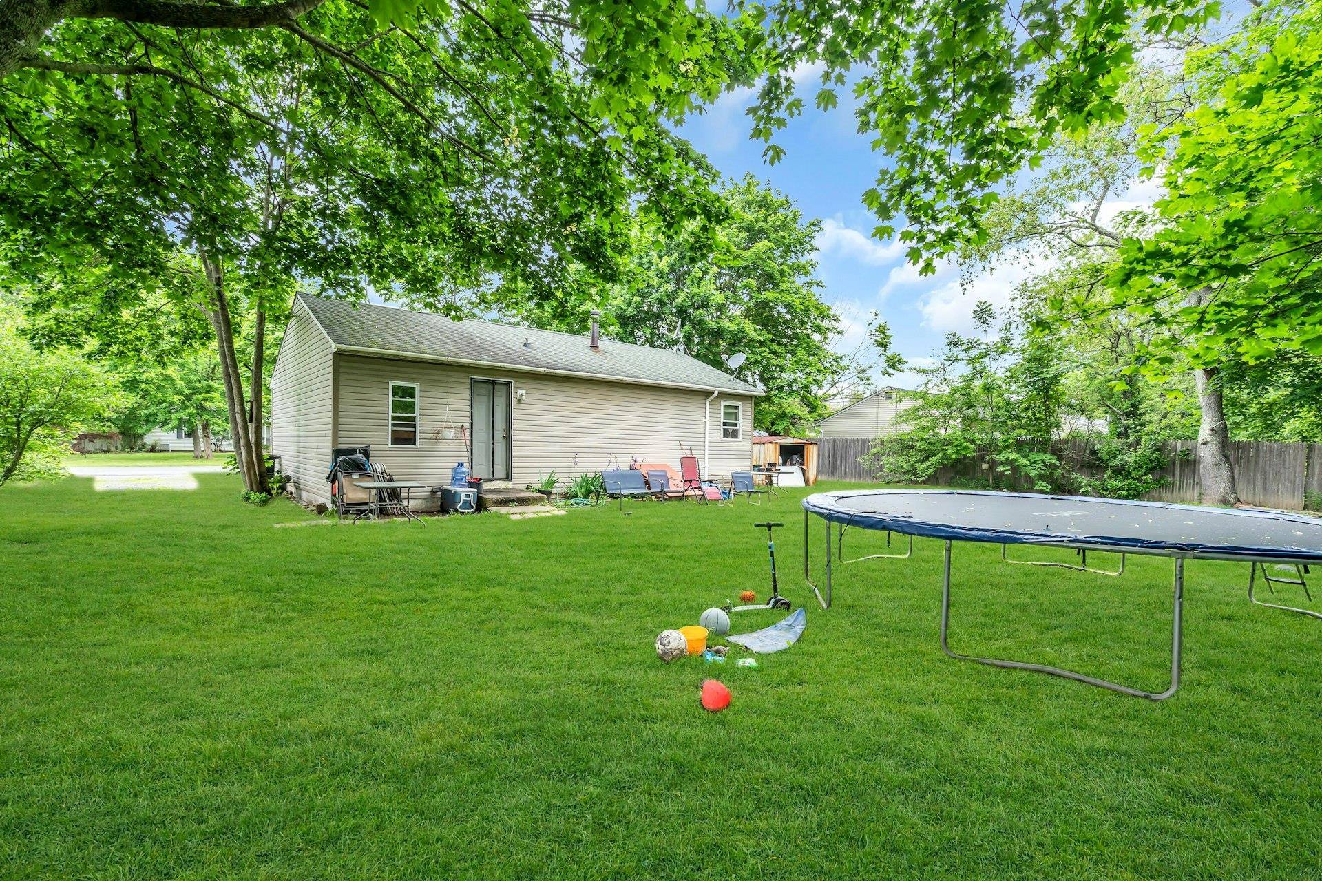 625 Scherger Avenue, East Patchogue, New York image 15