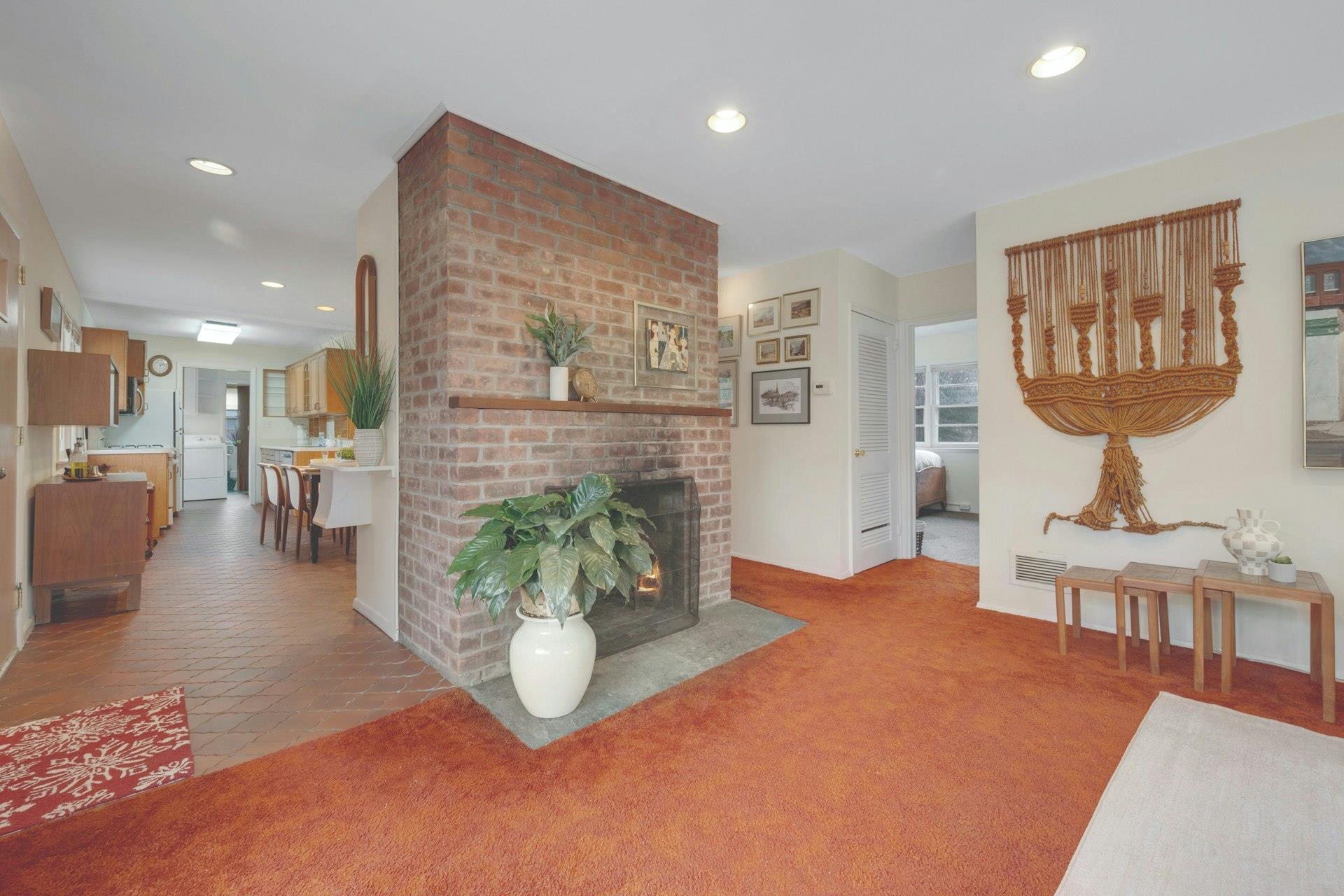 180 N Hampton Drive, White Plains, New York image 8
